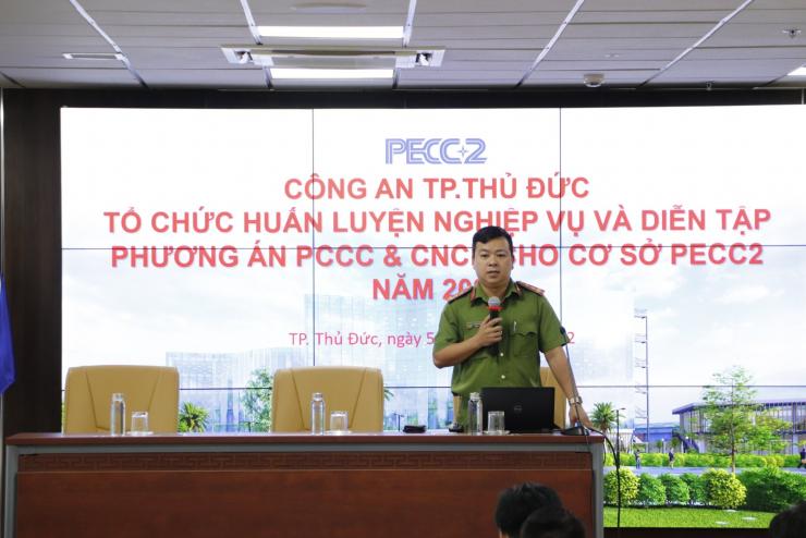 CÔNG AN TP. THỦ ĐỨC TỔ CHỨC HUẤN LUYỆN NGHIỆP VỤ VÀ DIỄN TẬP PHƯƠNG ÁN PCCC & CNCH CHO CƠ SỞ PECC2 NĂM 2022